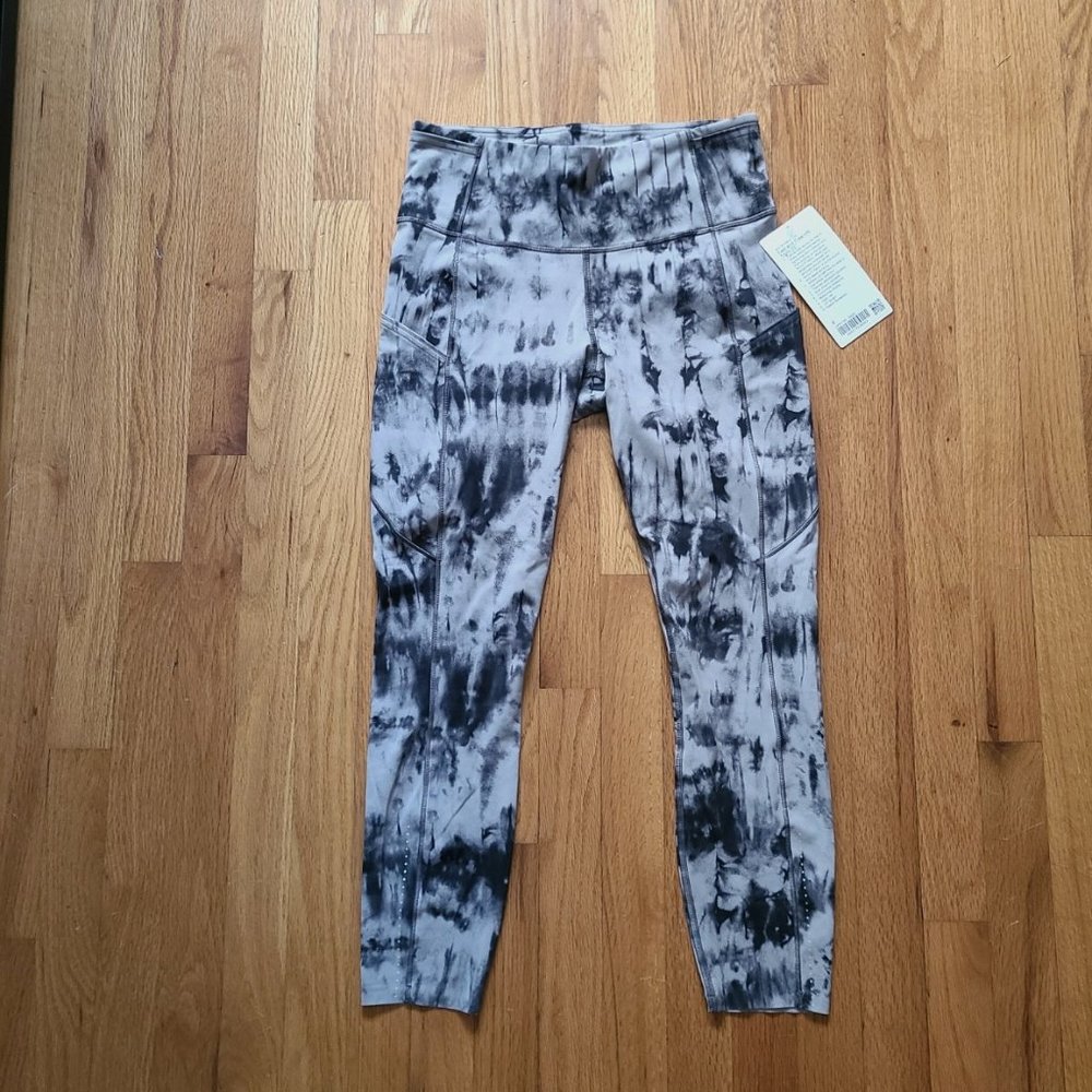 Lululemon Fast and Free 25" Game Day (Size 8)